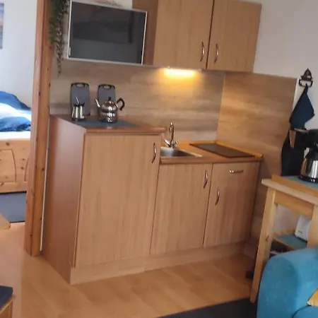 Ankerplatz, Am Hafen Ost 10 Apartman